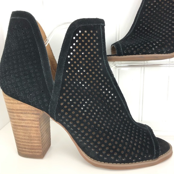 Lucky Brand Larise Perforated Black Bootie 11 - Picture 4 of 8